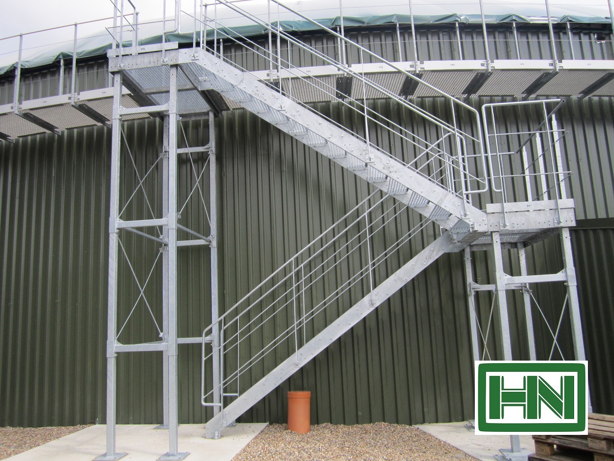 Treppenturm Vorderansicht