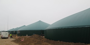 Biogasanlage mit Nesemeier Fahrzeug